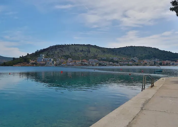 Kira By Interhome 아파트 *